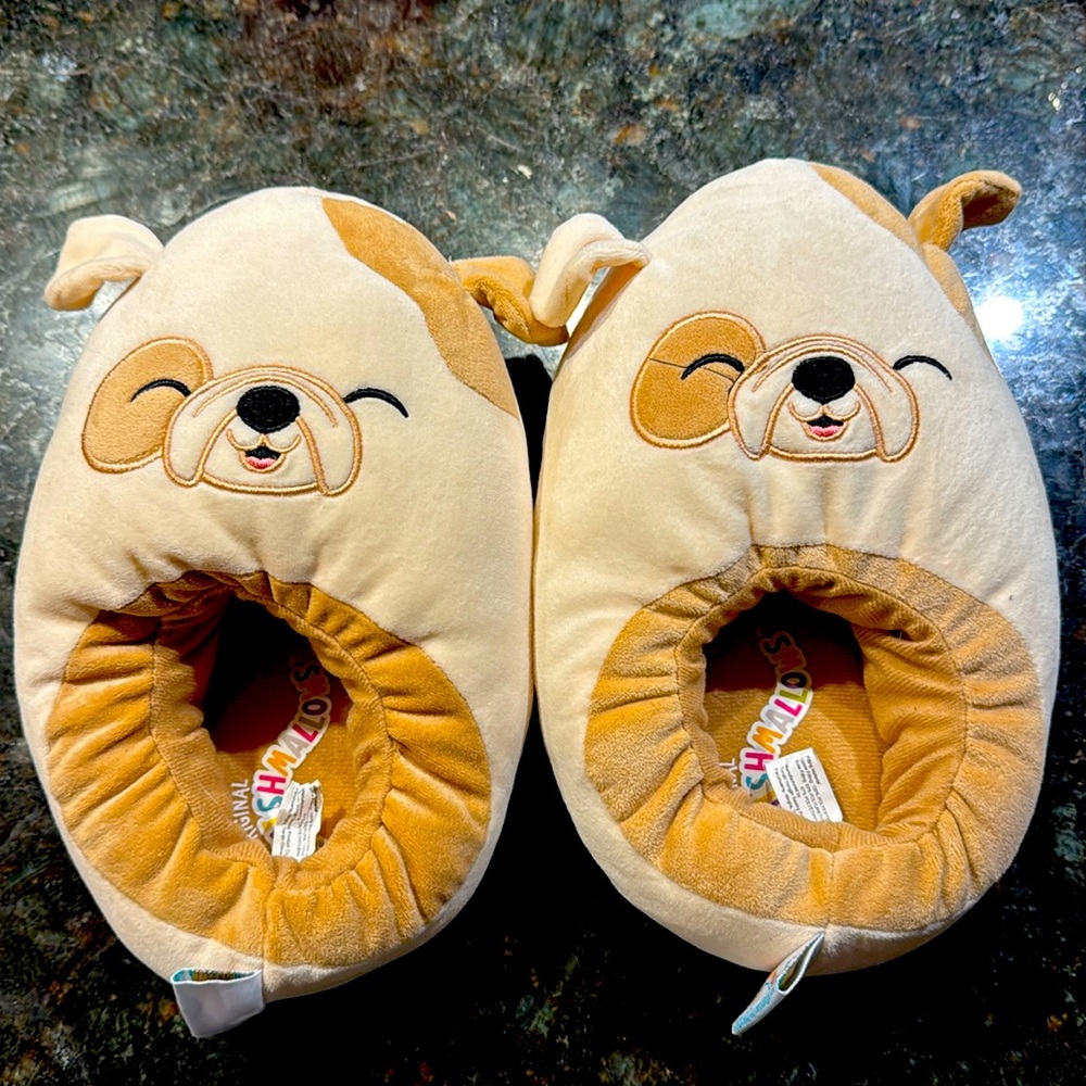 Squishmallow House Shoes - Kids 4-5